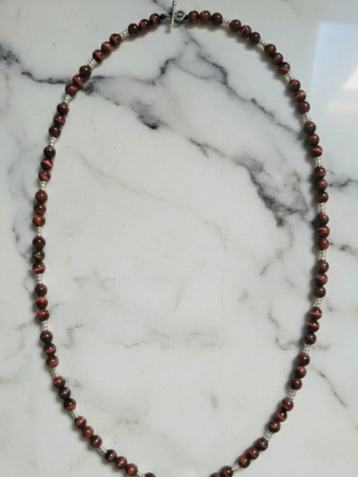 Collar Clásico Ojo Tigre Rojo