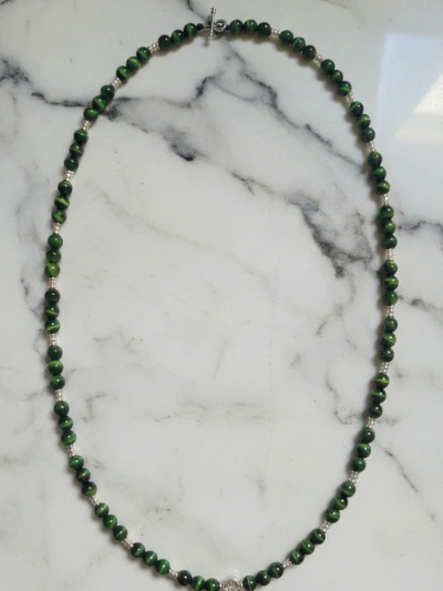 Collar Clásico Ojo Tigre Verde
